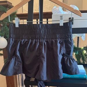 🖤 XS Free People Movement  Women's Black Get Your Flirt On Ruffled Shorts